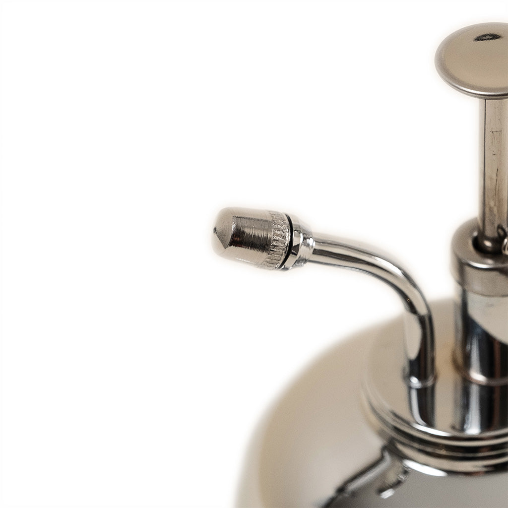 imgi_31_Haws-Smethwick-Spritzer-in-Nickel-Close-Up_2000x