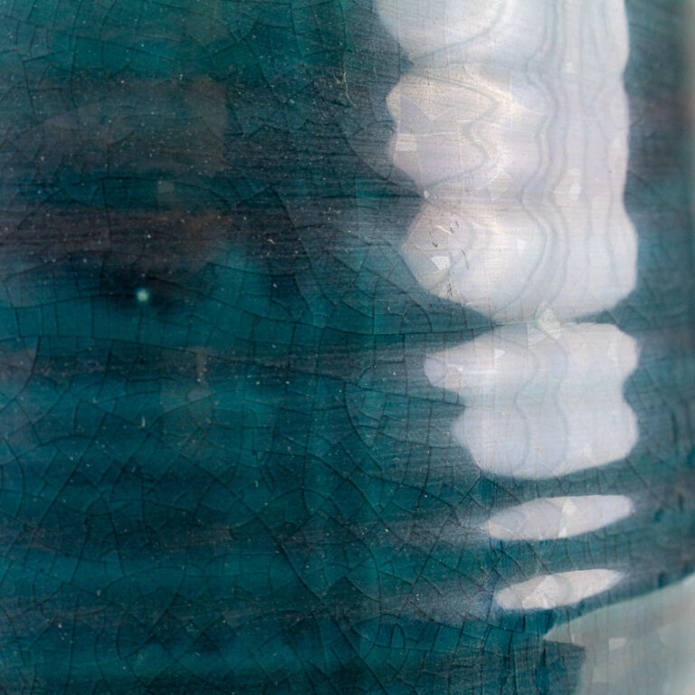 imgi_43_Iris-Pot-Turquoise-Swatch_5000x