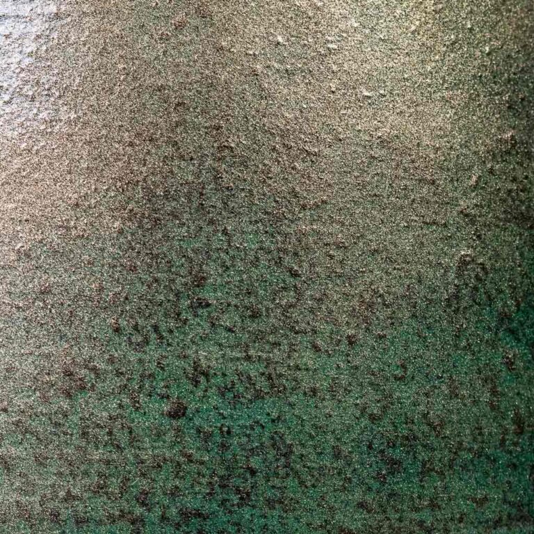 imgi_57_Esra-Plant-Pot-Shiny-Green-Swatch_2000x